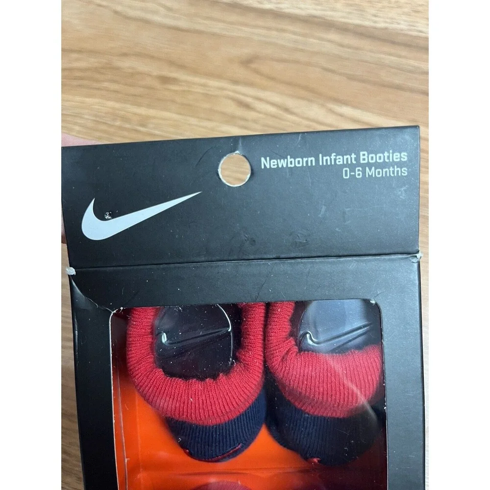 Nike Swoosh Logo Pack of 2 Newborn‎ Infant  Booties 0-6 Months Red Navy NEW